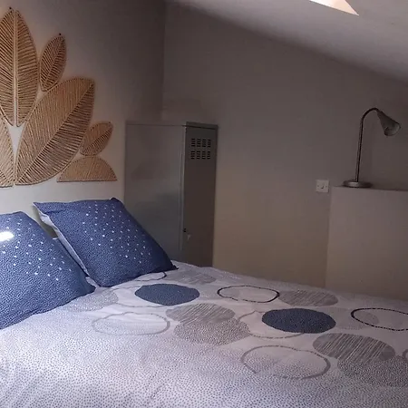 Bel à 100m De La Avec Parking Privé