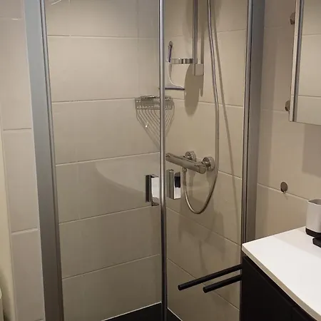 Bel à 100m De La Avec Parking Privé Apartamento *